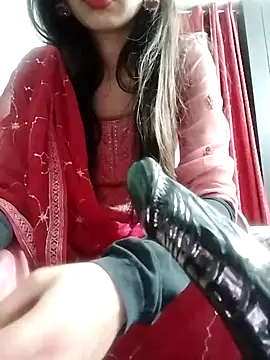 Noor Darliing online show from February 11, 2:39 pm