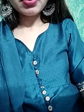 Snapshot of Noor_Darliing chatting on March 7, 6:43 pm Noor Darliing online show from March 7, 6:43 pm