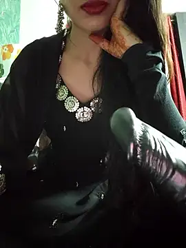 Snapshot of Noor_Darliing chatting on October 9, 4:18 pm Noor Darliing online show from October 9, 4:18 pm