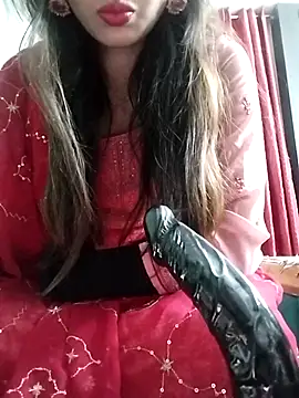 Noor Darliing online show from December 15, 2:45 pm