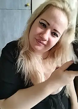 D Marinna online show from October 10, 7:53 am