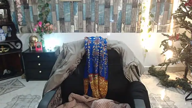 KarimaSarabe online show from December 4, 9:14 pm