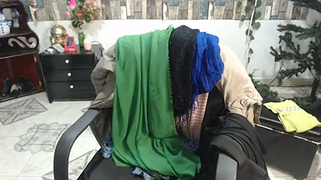 KarimaSarabe online show from November 27, 1:17 am