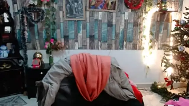 KarimaSarabe online show from December 15, 8:36 pm