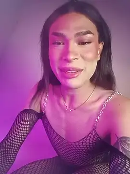 Snapshot of Victor-and-shelly chatting on October 27, 10:54 pm Victor-and-shelly online show from October 27, 10:54 pm