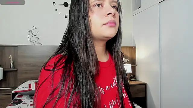 emily adams01 online show from April 13, 9:19 pm