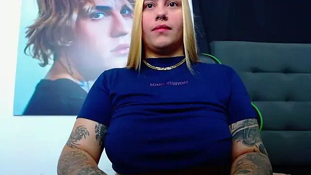 hanna rabbit  online show from January 22, 10:50 am