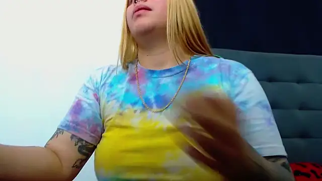 hanna rabbit  online show from February 10, 2:26 pm