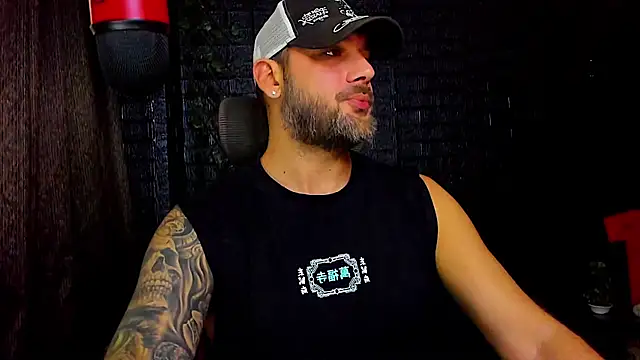 Snapshot of LexXHardy chatting on September 16, 11:22 am LexXHardy online show from September 16, 11:22 am