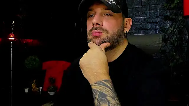 Snapshot of LexXHardy chatting on October 26, 8:42 pm LexXHardy online show from October 26, 8:42 pm