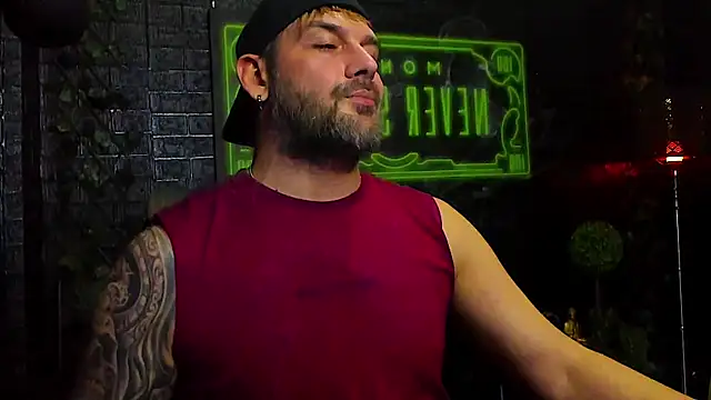 LexXHardy online show from December 15, 7:31 pm