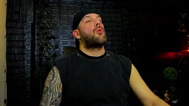 LexXHardy online show from March 4, 12:02 pm