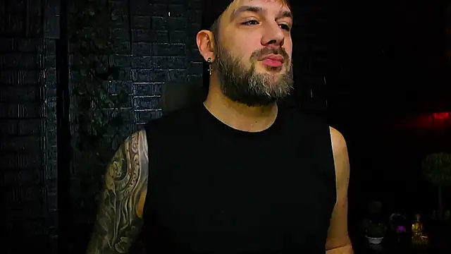 Snapshot of LexXHardy chatting on November 19, 11:21 am LexXHardy online show from November 19, 11:21 am