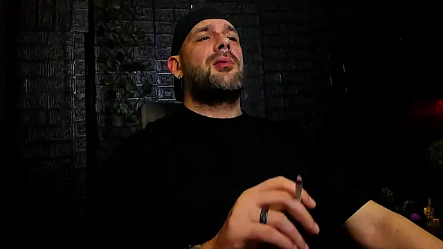 LexXHardy online show from December 22, 12:44 am