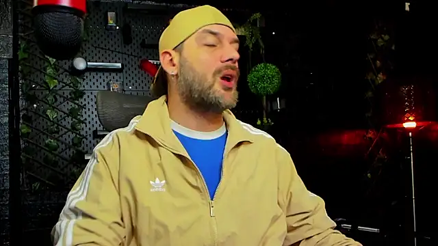 LexXHardy online show from April 4, 10:00 am