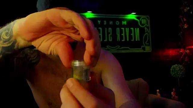 LexXHardy online show from March 13, 1:49 pm