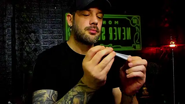 LexXHardy online show from February 15, 2:16 pm