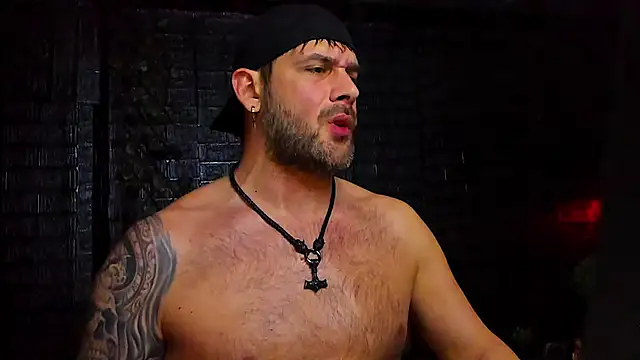 LexXHardy online show from December 4, 11:59 pm