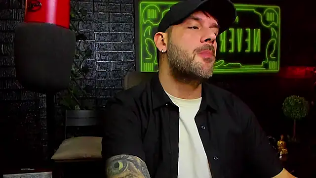 LexXHardy online show from January 17, 12:42 pm