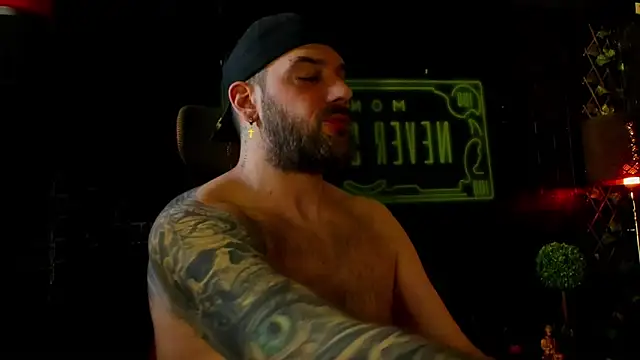 LexXHardy online show from March 9, 1:14 pm