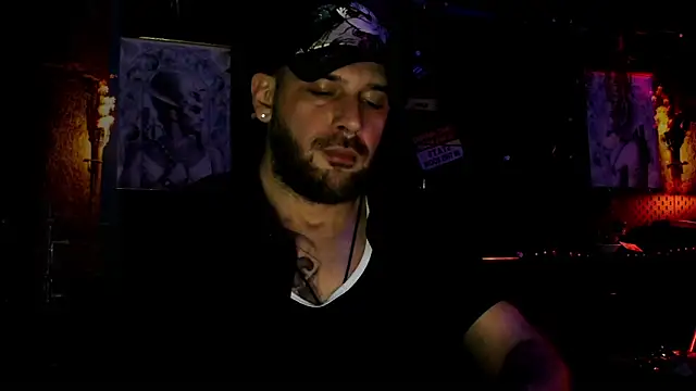 LexXHardy online show from May 18, 11:09 pm