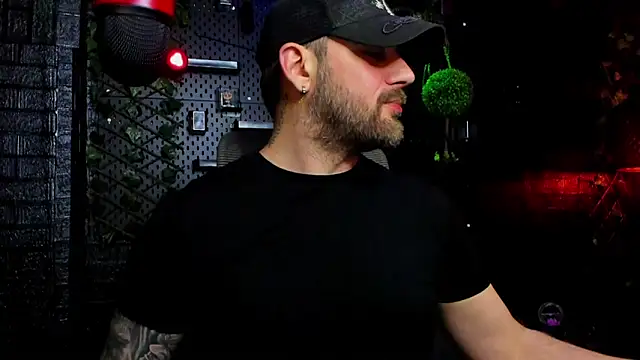 LexXHardy online show from April 2, 2:52 am