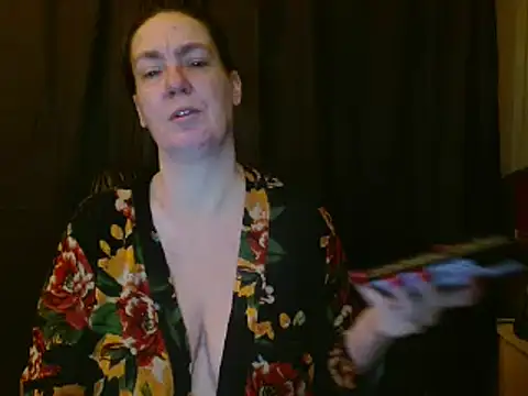 SimoneMoore online show from February 13, 11:06 am