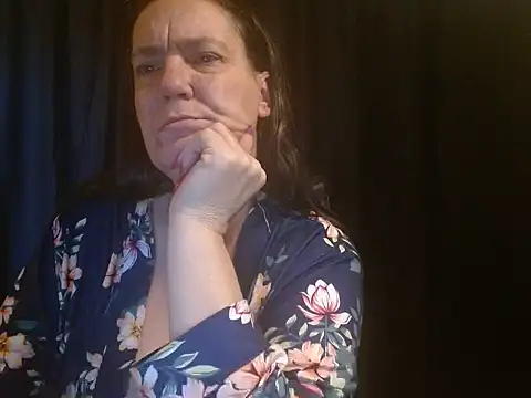 SimoneMoore online show from October 26, 7:14 pm