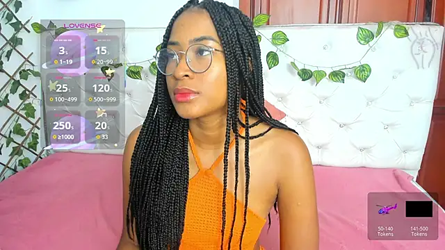 Snapshot of Andrea_Williams24 chatting on October 23, 12:04 pm Andrea Williams24 online show from October 23, 12:04 pm