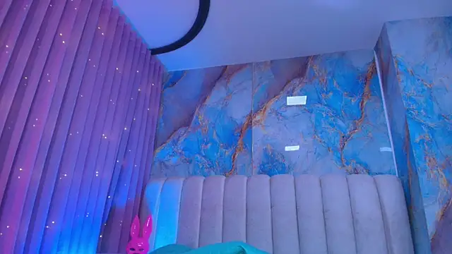  sex mia online show from April 13, 7:18 pm