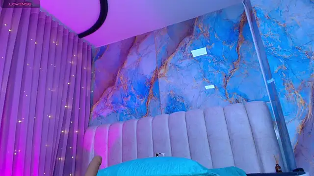  sex mia online show from May 7, 7:28 pm
