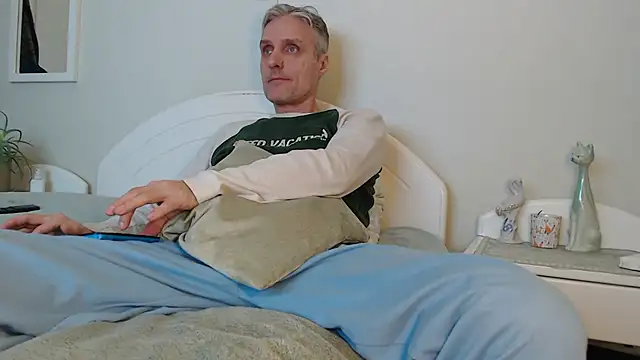 StrongBill online show from January 26, 2:52 pm