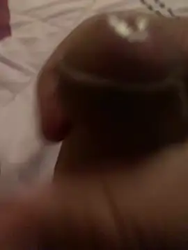 Luisrovers18 online show from February 9, 6:11 am