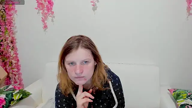 Kathlyn  Heath online show from February 17, 1:30 pm