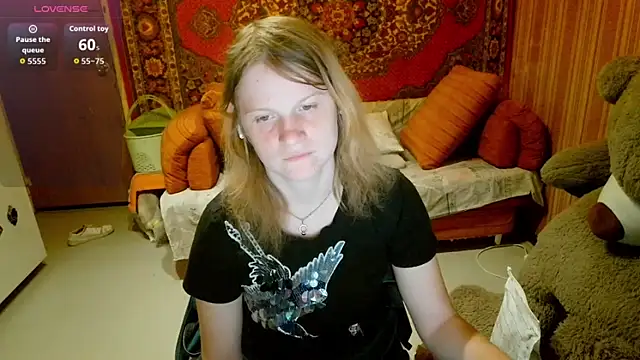 Kathlyn  Heath online show from April 2, 9:32 pm