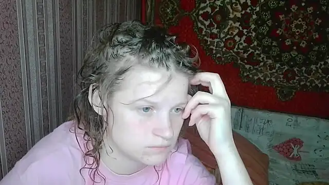 Kathlyn  Heath online show from February 26, 6:30 pm