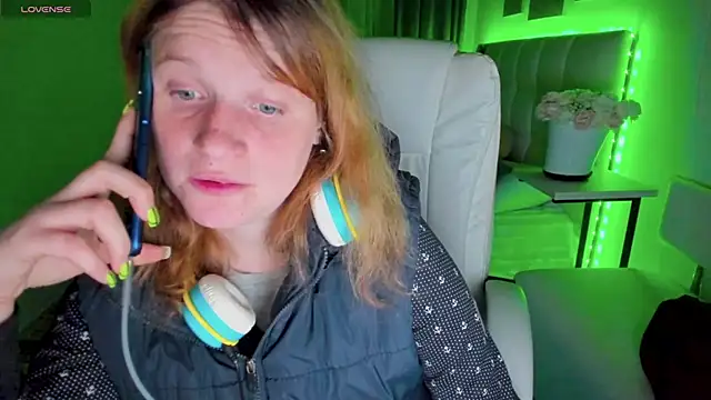 Kathlyn  Heath online show from November 2, 7:08 pm