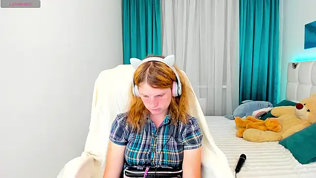Kathlyn  Heath online show from September 13, 6:41 pm