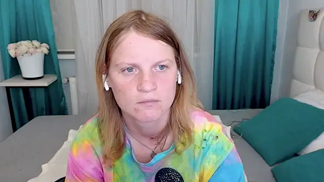 Kathlyn  Heath online show from July 15, 6:37 pm