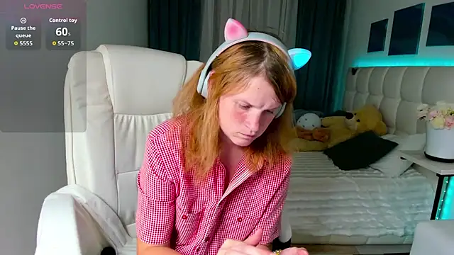 Kathlyn  Heath online show from September 9, 6:39 pm