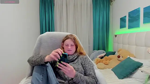 Kathlyn  Heath online show from November 7, 7:07 pm