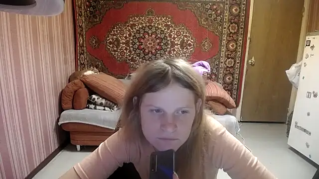 Kathlyn  Heath online show from October 17, 7:04 pm