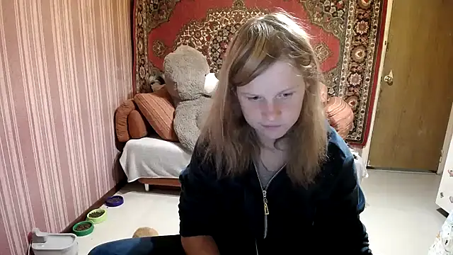 Kathlyn  Heath online show from September 21, 6:13 pm