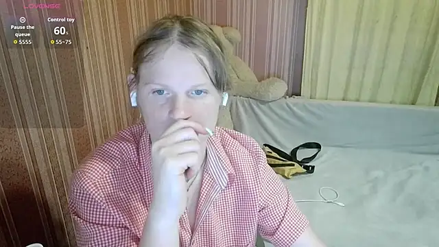 Kathlyn  Heath online show from July 8, 7:36 pm