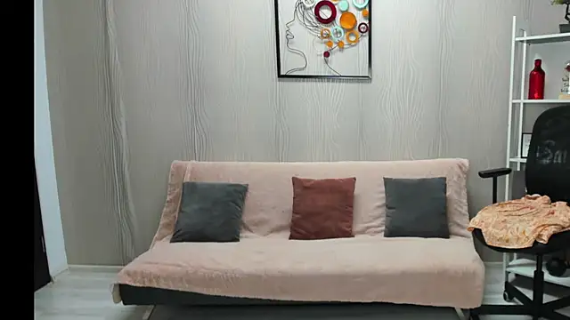 Cassandra Hotty online show from January 14, 4:27 am