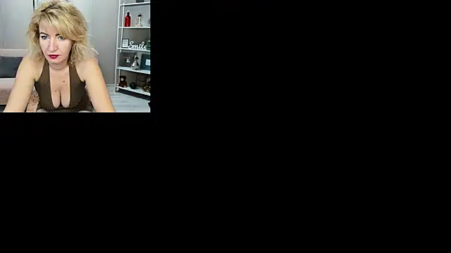 Cassandra Hotty online show from February 3, 4:21 am