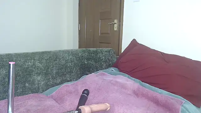 NIKKIE LOVE online show from May 26, 4:43 am