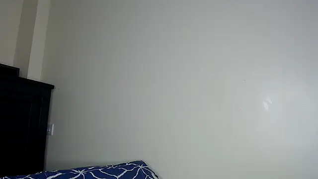 NIKKIE LOVE online show from March 28, 4:35 am