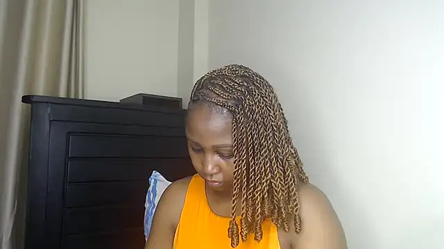 NIKKIE LOVE online show from May 7, 9:51 pm