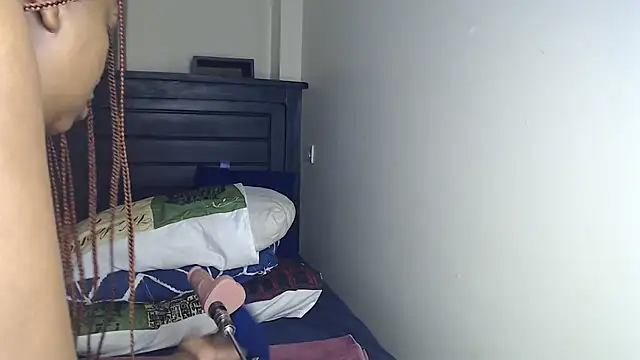 NIKKIE LOVE online show from December 2, 10:17 am